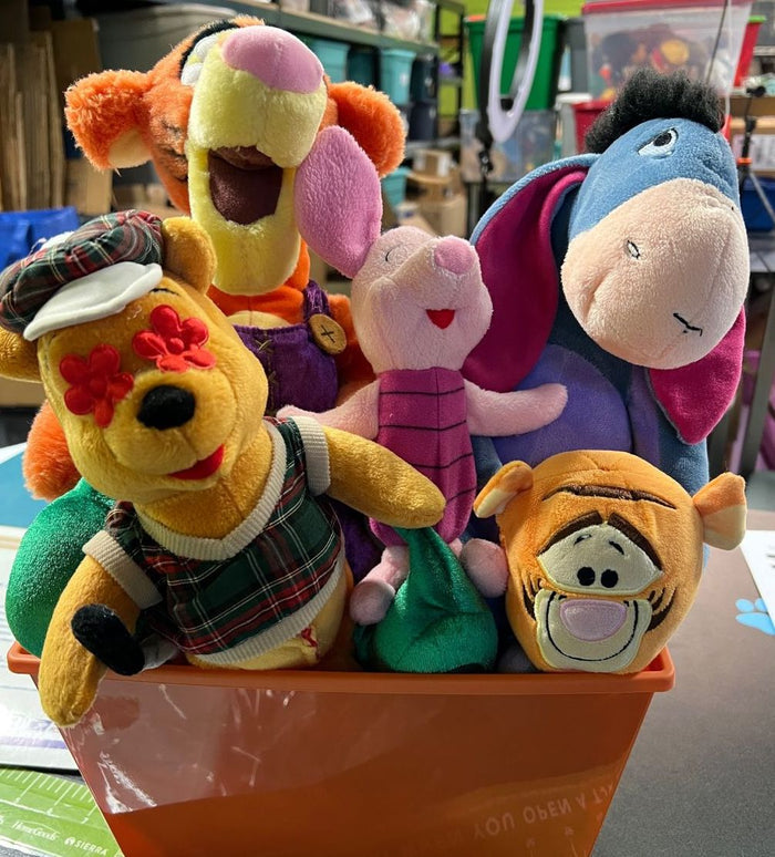 15% OFF! Bucket of Pooh Large SQUEAKY Dog Toys Gift Basket