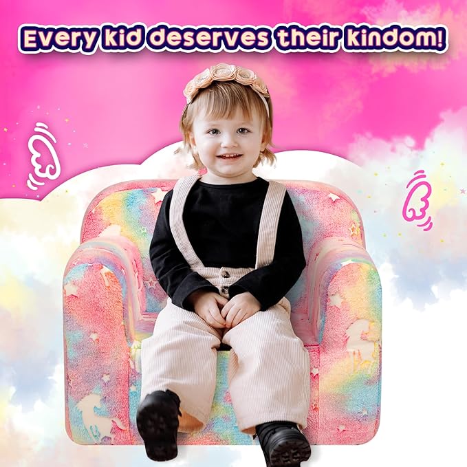 Kids sherpa reading chair with pastel unicorn-and-star pattern, rounded armrest design