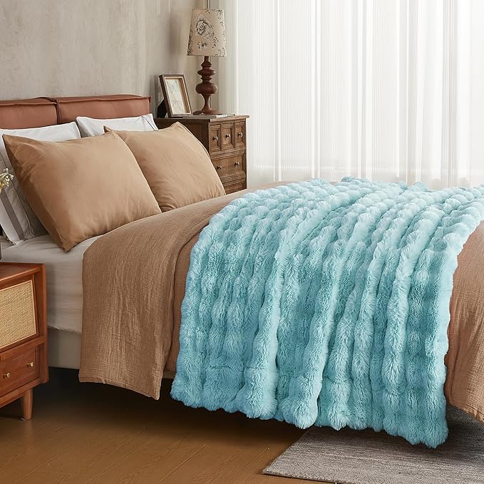 Blue Faux Fur Queen Blanket – 90"x90" | 750GSM Wavy Bubble Texture | Bold Sophisticated Plush Throw for Bed, Sofa & Chaise Lounge