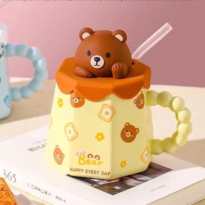 Yellow Bear mug with 3D bear head lid and clear straw, 400ml