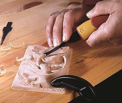 Flexcut SK107 11 Piece Craft Carver Set, includes tool roll & project blank