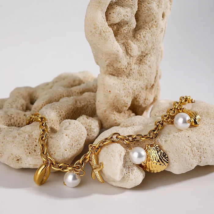 Gold Ocean Charm Bracelet – Starfish, Seashell, Seahorse & Pearl | 18K Gold Plated Stainless Steel | Adjustable 9.1" | Coastal Jewellery Gift for Her