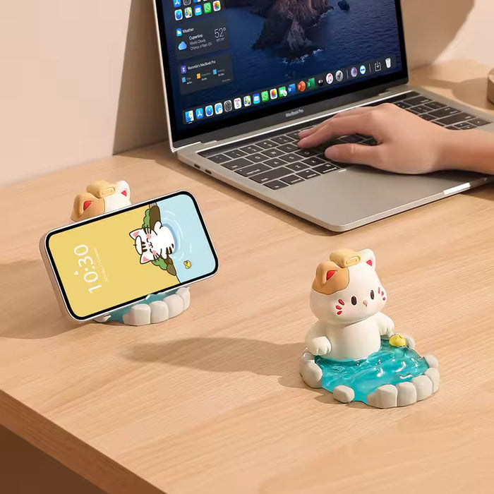 Kawaii Onsen Cat Phone Stand – Cute Cat Desk Accessory | Gift for Cat Lovers & Kawaii Fans