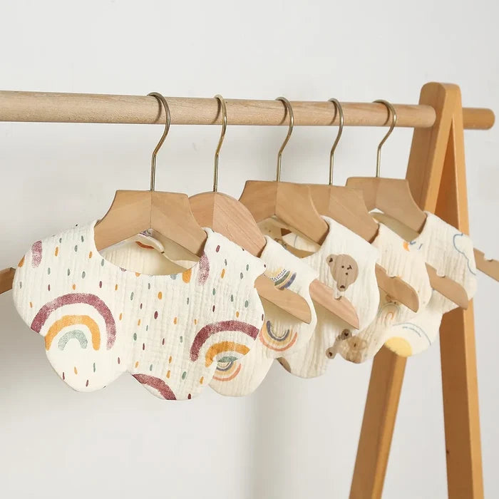 Newborn Baby Bib – Soft Drool Bandana for Mess-Free Feeding
