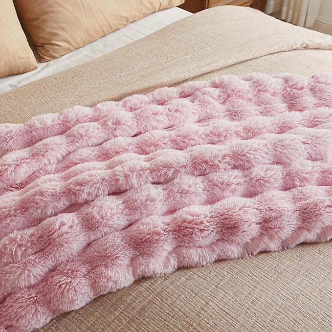 Pink Faux Fur Queen Blanket – 90"x90" | 750GSM Wavy Bubble Texture | Opulent Plush Throw for Bed, Sofa & Chaise Lounge