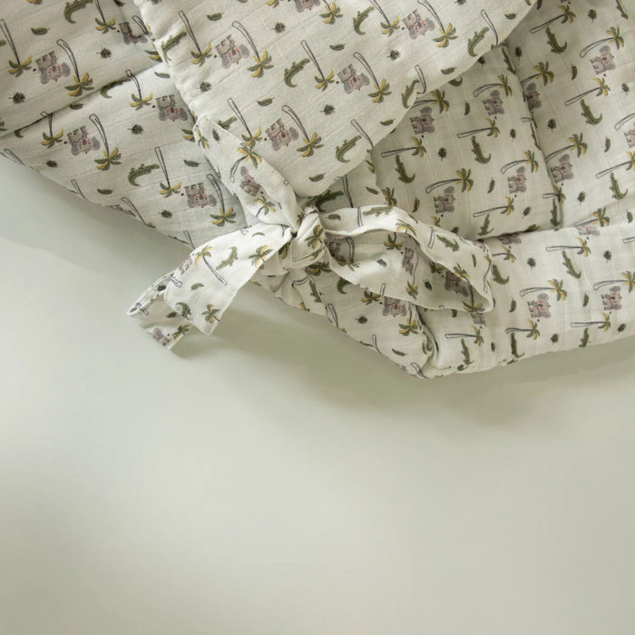 Tie Closure Detail Close-up – Jungle Safari Muslin Baby Wrap