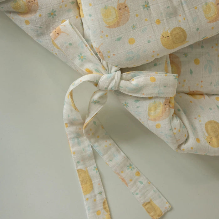Tie Closure Detail – Easy Swaddle Wrap for Newborns