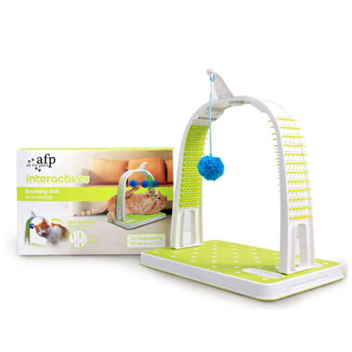Self-groom arch with scratch pad for cats
