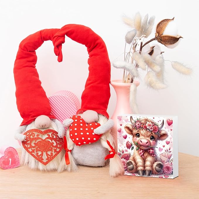Valentine's wooden decor sign with Highland cow illustration, roses and hearts